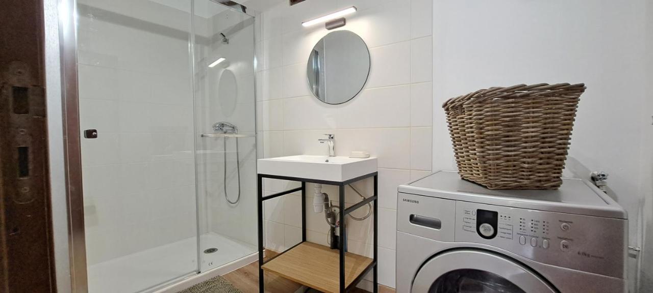 Mazet En Provence Pour 4, Piscine Chauffee Privee, Jardin Clos Prive, Barbecue, Chiens Admis Sainte-Jalle Zewnętrze zdjęcie